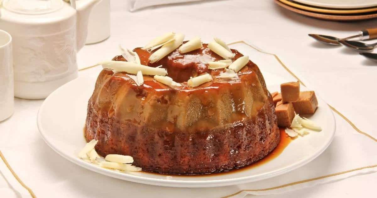 um mix de sobremesas delicioso