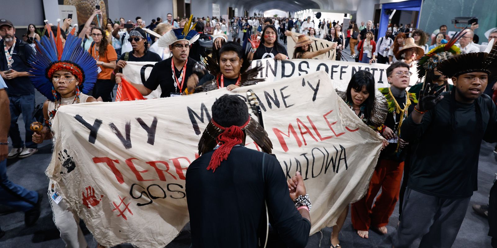 Demarcação de terras e maior participação mobilizaram protestos na COP