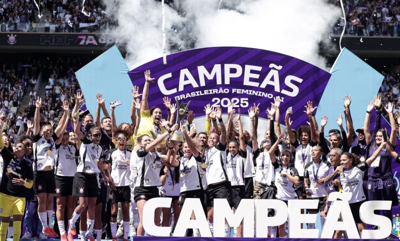 Retrospectiva: Corinthians segue imponente no futebol feminino em 2025