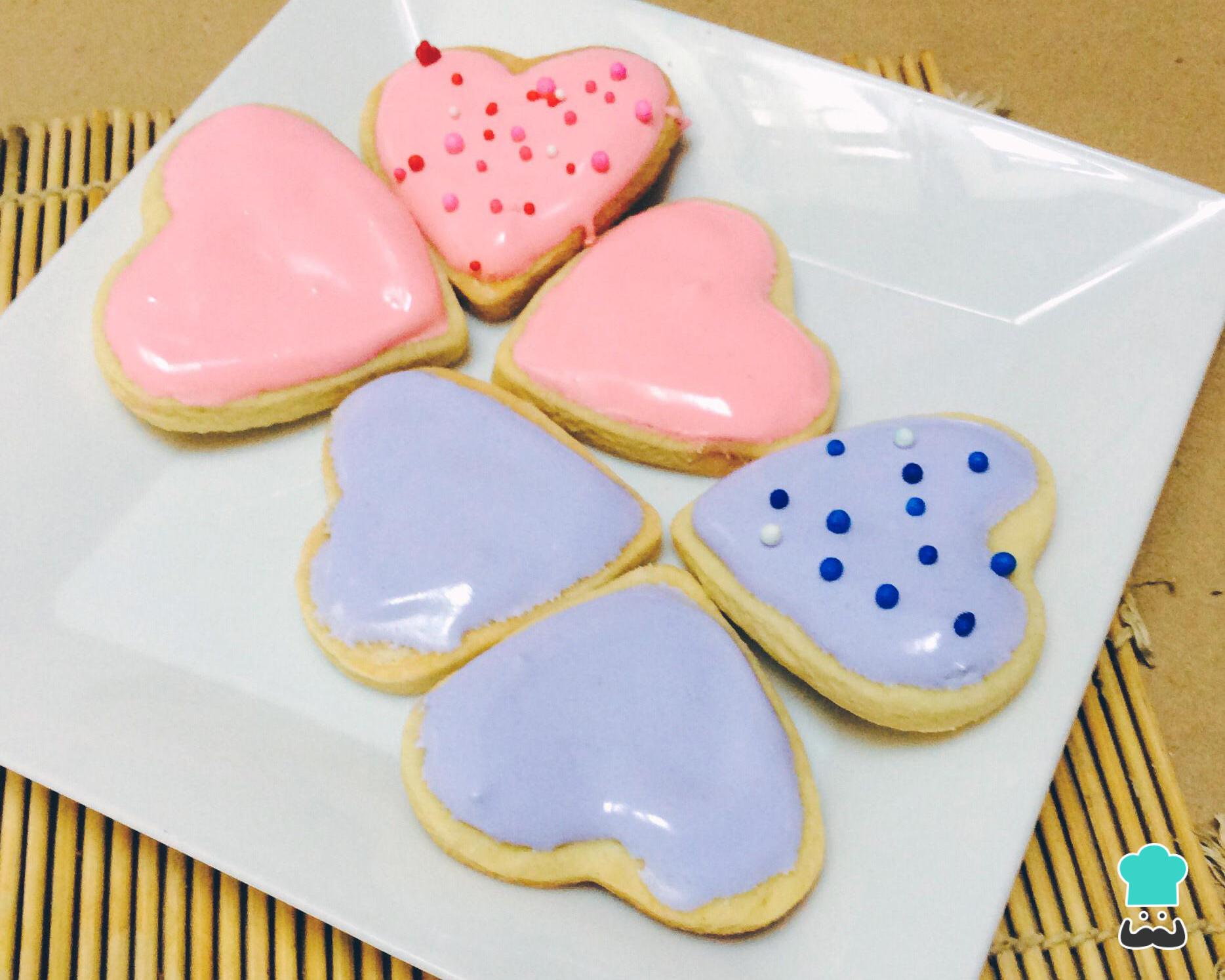 Como fazer glacê real caseiro para biscoito