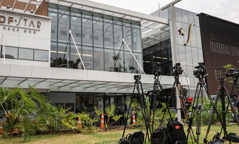 Bolsonaro apresenta crise de soluços e pressão alta após procedimento