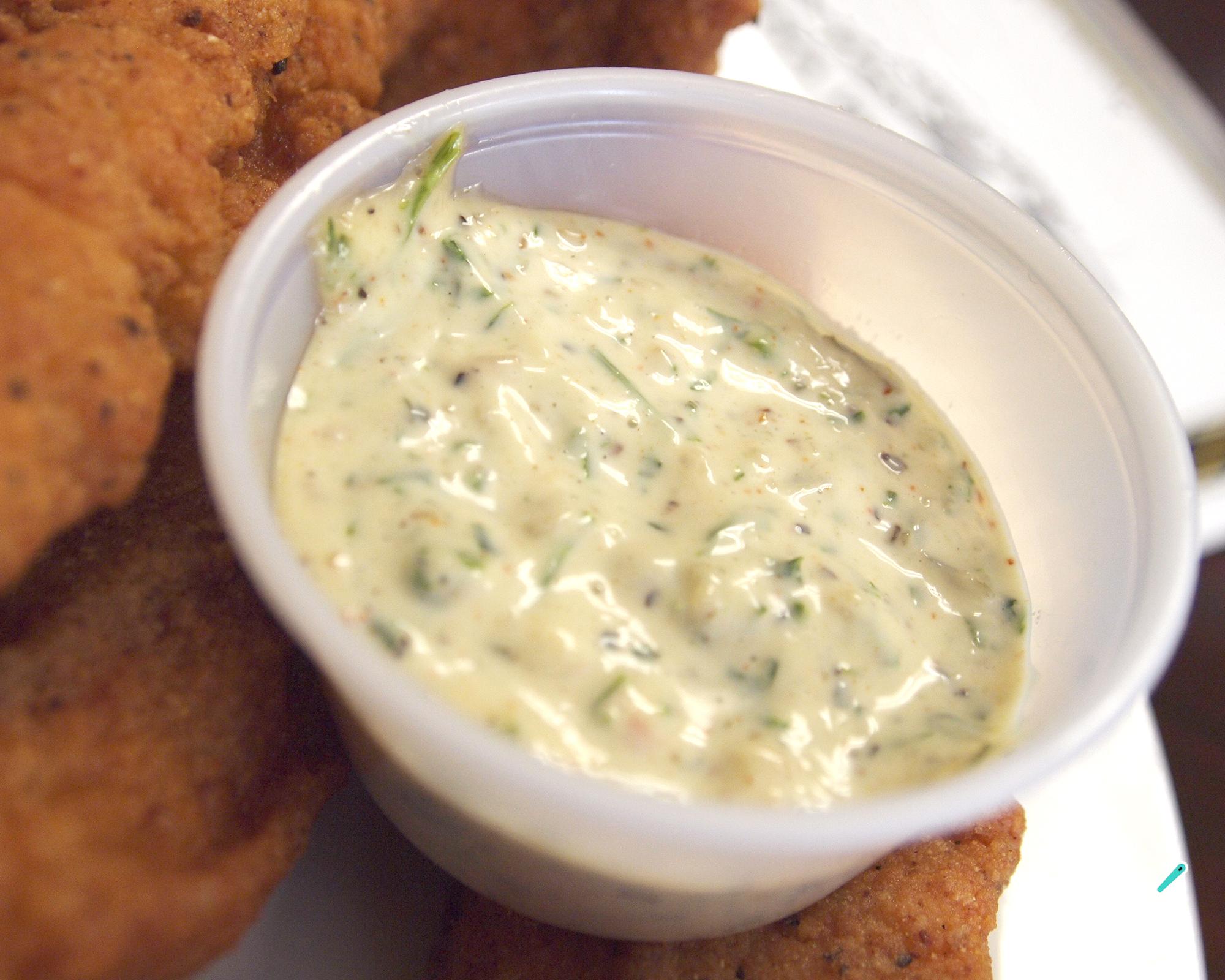 Molho tártaro simples - RECEITA MUITO FÁCIL PARA PEIXES, SALADAS E MAIS