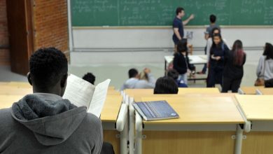 Governo de SC tem 48 horas para explicar lei que barra cotas raciais