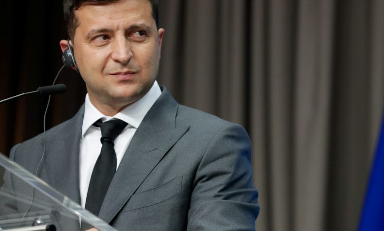 Rússia usa míssil hipersônico contra Ucrânia em ataque massivo