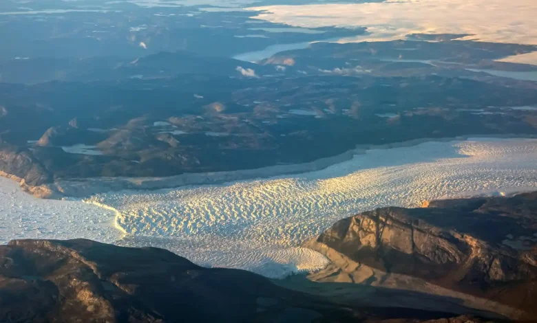 Após Venezuela, Trump ameaça tomar Groenlândia e atacar Colômbia