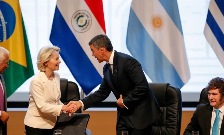 Líderes do Mercosul e da UE assinam acordo e defendem multilateralismo