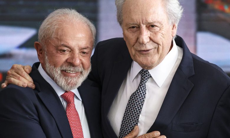 Lewandowski diz que crimes contra o Estado são impassíveis de anistia