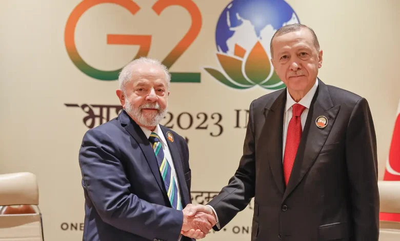 Lula e Erdogan, presidente da Turquia, conversam sobre Gaza e COP