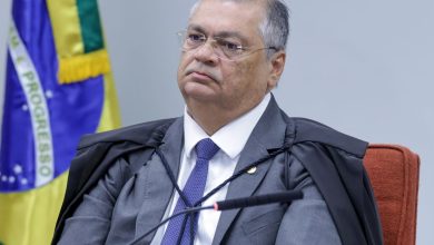 Dino proíbe emendas para entidades ligadas a parentes de parlamentares