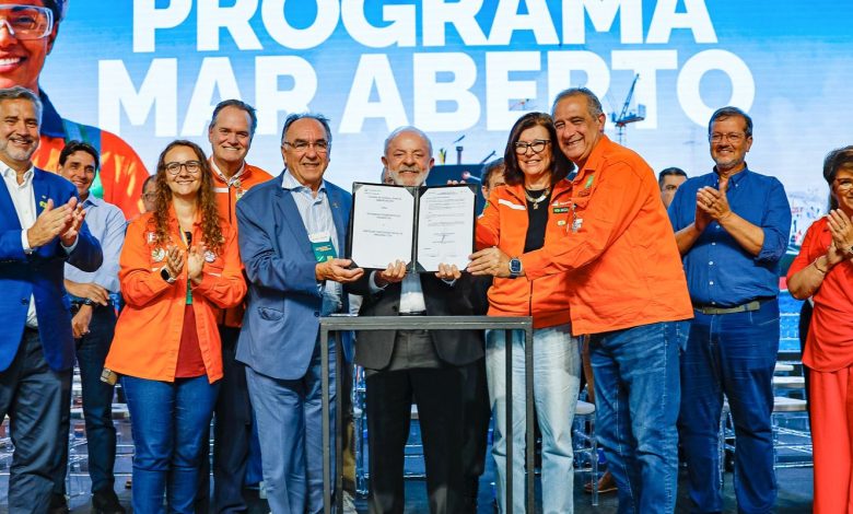 Petrobras assina contrato bilionário para fabricar navios no RS