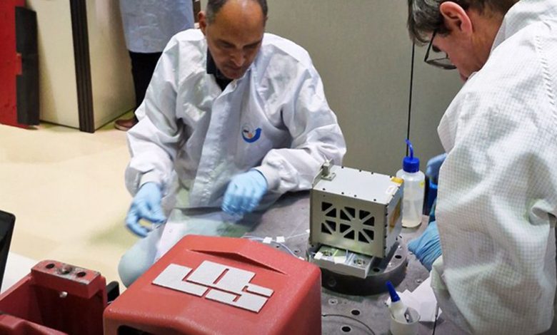 Foguete que levava satélites brasileiros some após lançamento na Índia