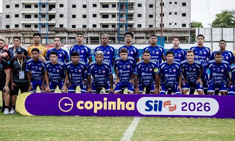 Ônibus do Águia de Marabá Sub-20 colide e preparador físico morre