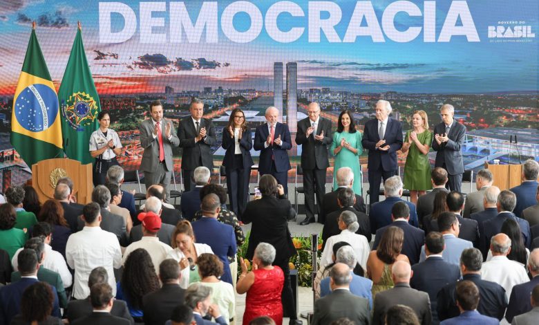 Lula veta integralmente PL da Dosimetria