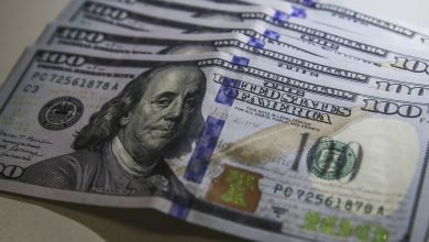 Brasil tem segunda maior saída de dólares da história em 2025