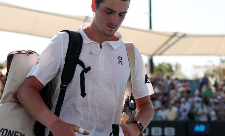 Fora de ritmo, João Fonseca cai na estreia do Aberto da Austrália