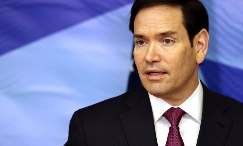 Sem provas, Rubio acusa Maduro de chefiar organização narcoterrorista