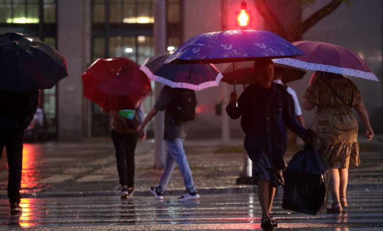 SP: chegada de frente fria amplia nível de alerta da Defesa Civil