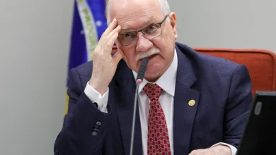 Fachin diz que democracia atravessa tempos desafiadores