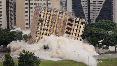 Tradicional hotel de luxo é implodido no centro de Brasília