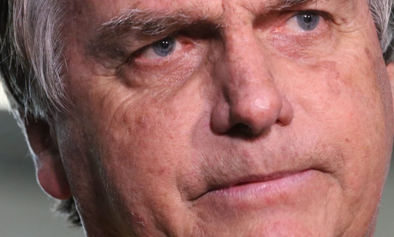 Moraes pede relatório de visitas e rotina de Bolsonaro na prisão