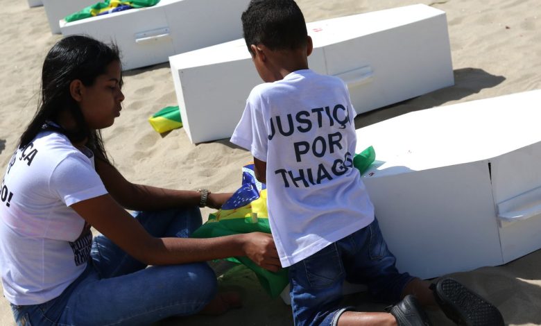 PMs acusados da morte de menino vão a júri popular, no Rio