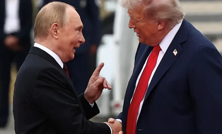 Ação de Trump nas Américas favorece Putin na Ucrânia, diz historiador