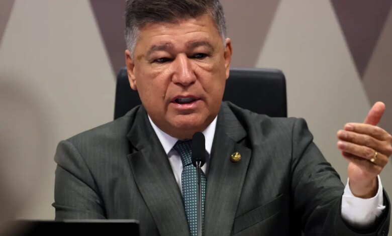 Viana recorre ao STF para obrigar depoimento de Vorcaro na CPMI