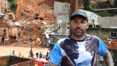 Com medo de novo deslizamento em MG, pedreiro cobra moradia digna