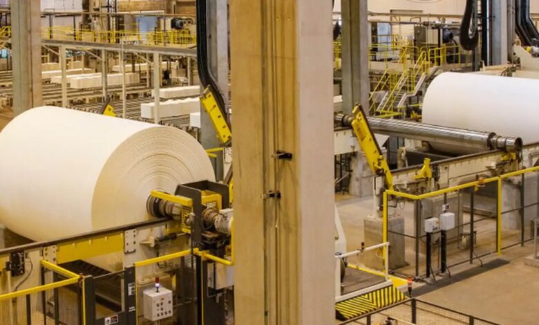 CNI aponta juros como responsáveis por desaceleração da indústria