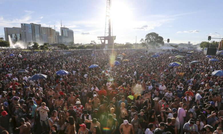 Carnaval 2026: confira a programação dos blocos do DF neste domingo