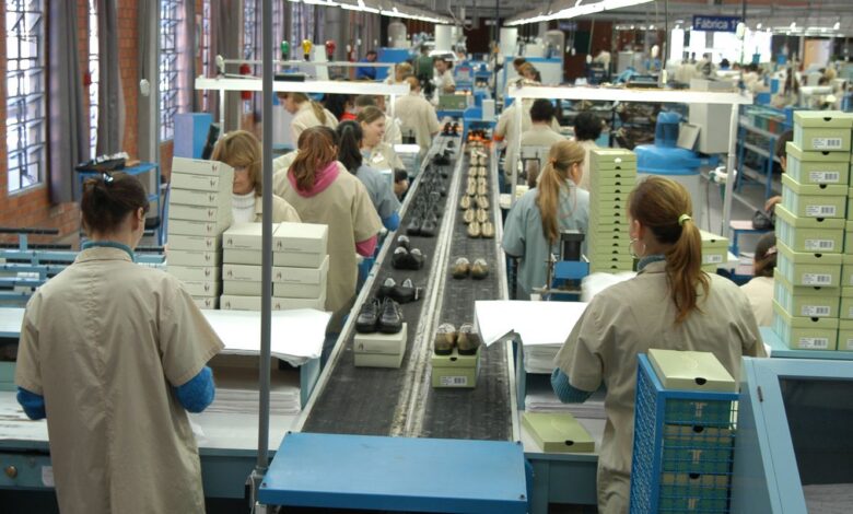 Empresas têm até este sábado para enviar dados salariais por gêneros