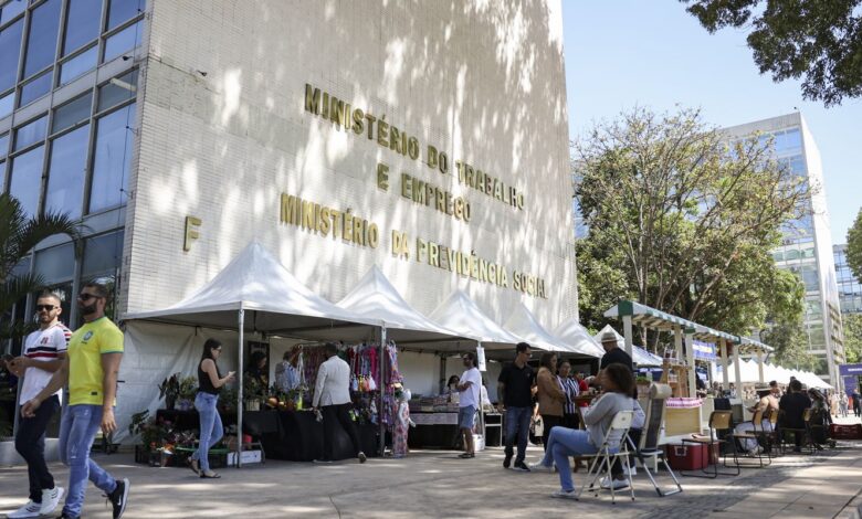 Governo libera mais R$ 4,6 bi para pagar saque-aniversário do FGTS