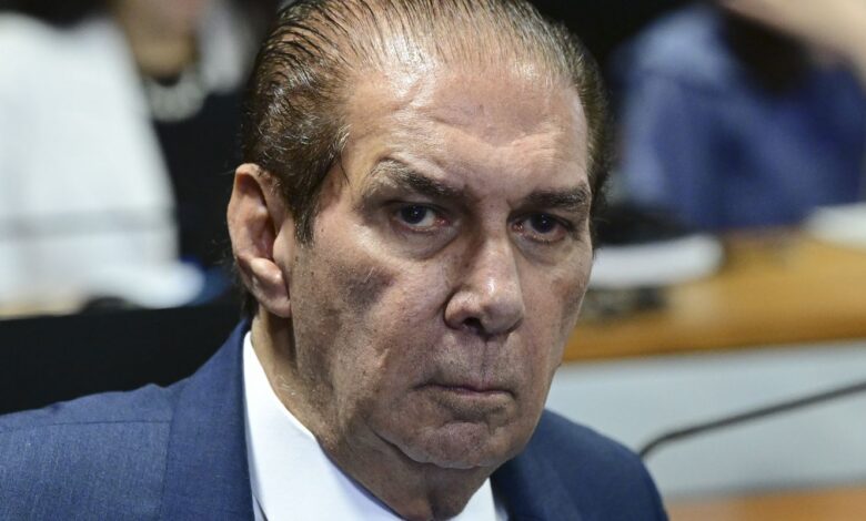 Senador Jader Barbalho tem alta hospitalar depois de 4 dias internado