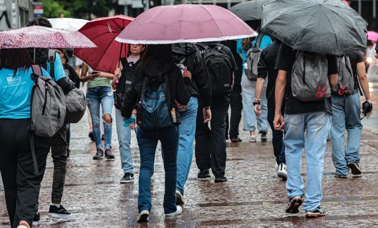 Chuvas intensas atingem país; Inmet emite alerta para tempestade no RS
