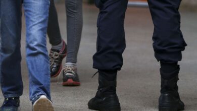 Alunos de escola no DF são “punidos” com flexão e PMs são afastados