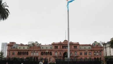 Reforma de Milei aumenta lucro e subjuga trabalhador, diz advogado