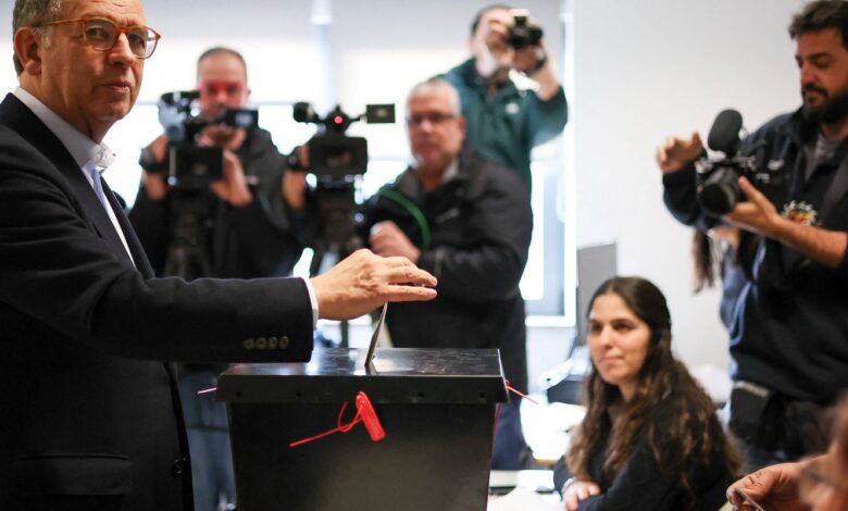 Socialista Antônio Seguro é eleito presidente de Portugal