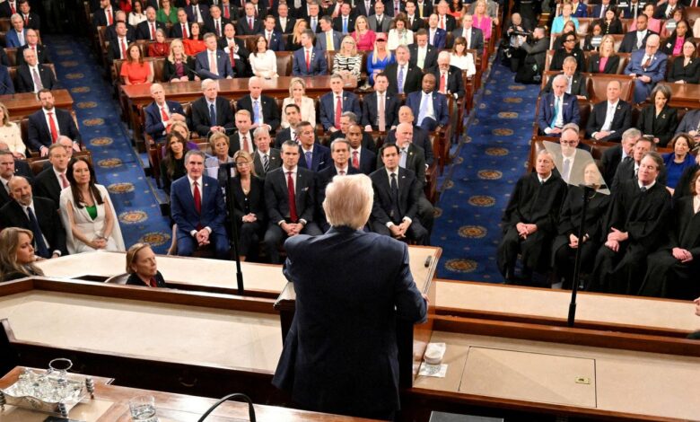 Trump proclama "era de ouro" em discurso sobre estado da União