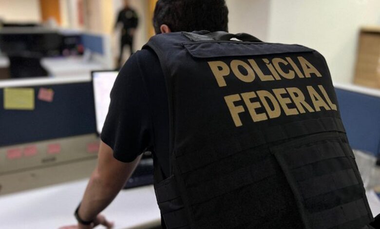 Polícia Federal faz operação em SP contra fraudes na Caixa