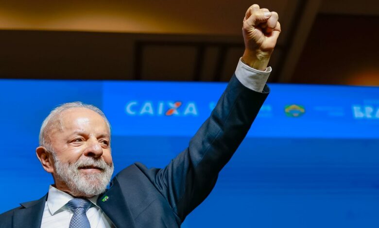 Lula critica Zema por não usar R$ 3,5 bi em obras de prevenção à chuva