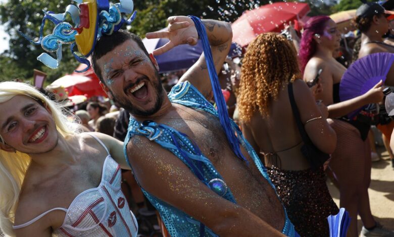 Bloco celebra diversidade e carnaval sem assédio no Rio de Janeiro