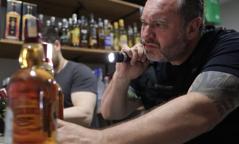 Carnaval: metanol em bebidas liga sinal de alerta nos estados