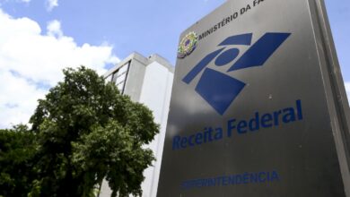 Receita exonera auditor alvo de operação da Polícia Federal