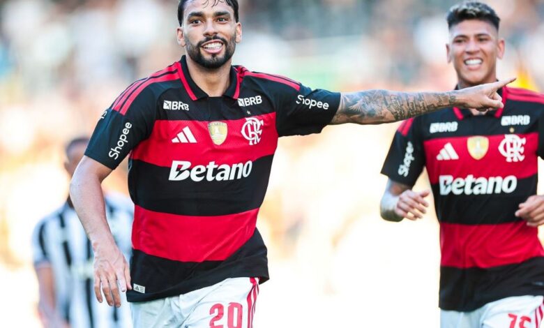 Paquetá desencanta, Flamengo vence Botafogo e vai à semi do Carioca