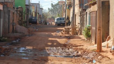 Pobreza afeta desenvolvimento de bebês desde 6 meses, mostra pesquisa