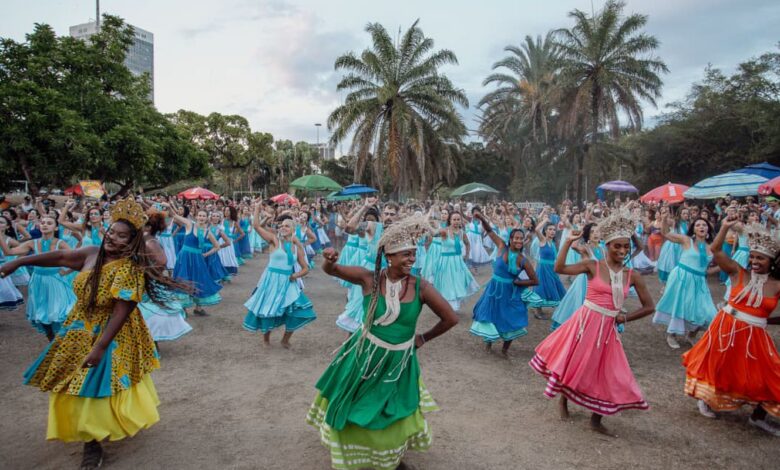 Assembleia do Rio concede prêmio ao grupo Tambores de Olokun