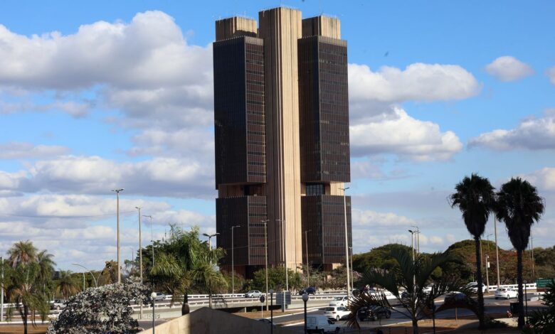 Indústria, comércio e sindicatos pedem queda mais forte da Selic