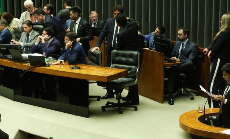 Câmara aprova em segundo turno PEC da Segurança Pública