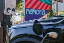 Emplacamentos de veículos avançaram em fevereiro, aponta Fenabrave