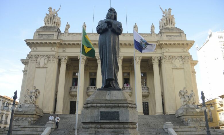 Novo presidente da Alerj será escolhido nesta quinta-feira